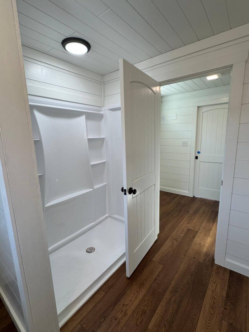 The Cedarcrest - Image 24
