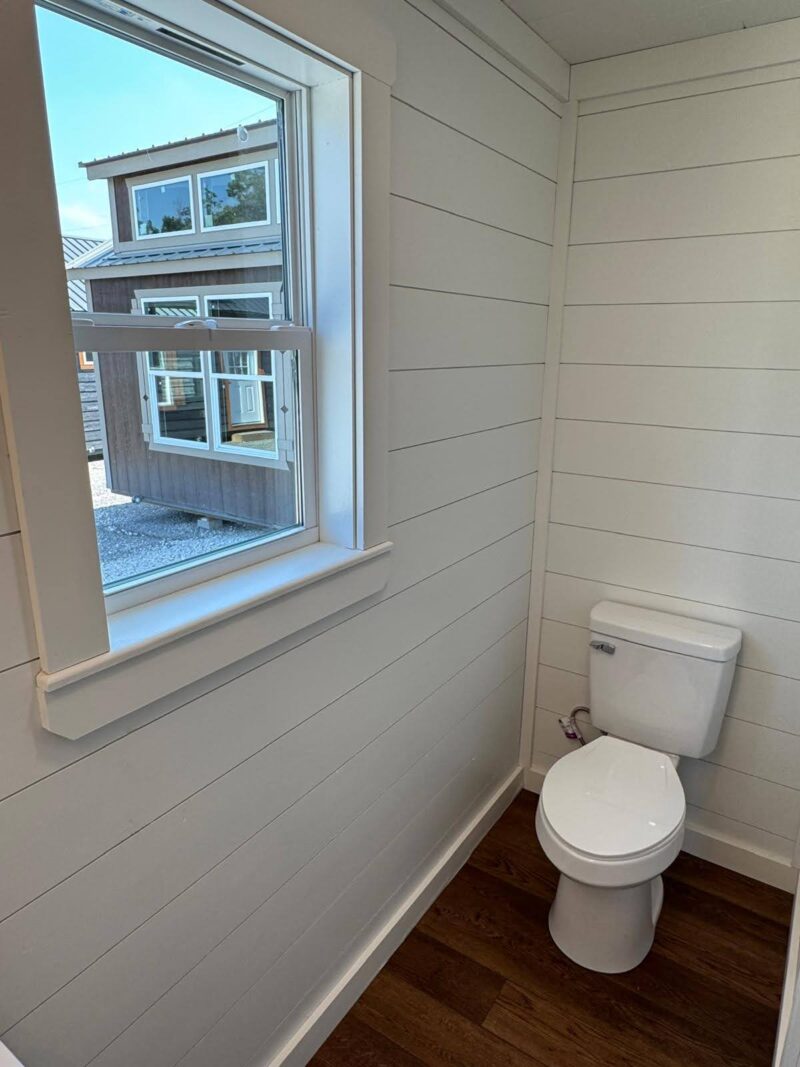 The Cedarcrest - Image 25