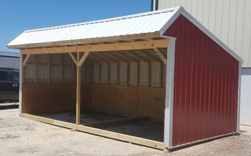 Wolf Valley Loafing Shed for livestock shelter