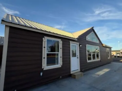Summitview larger tiny home